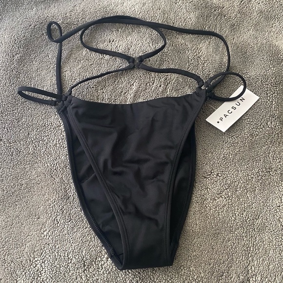 NWT PacSun Black Dandelion Ring Bikini Bottom - Picture 4 of 6